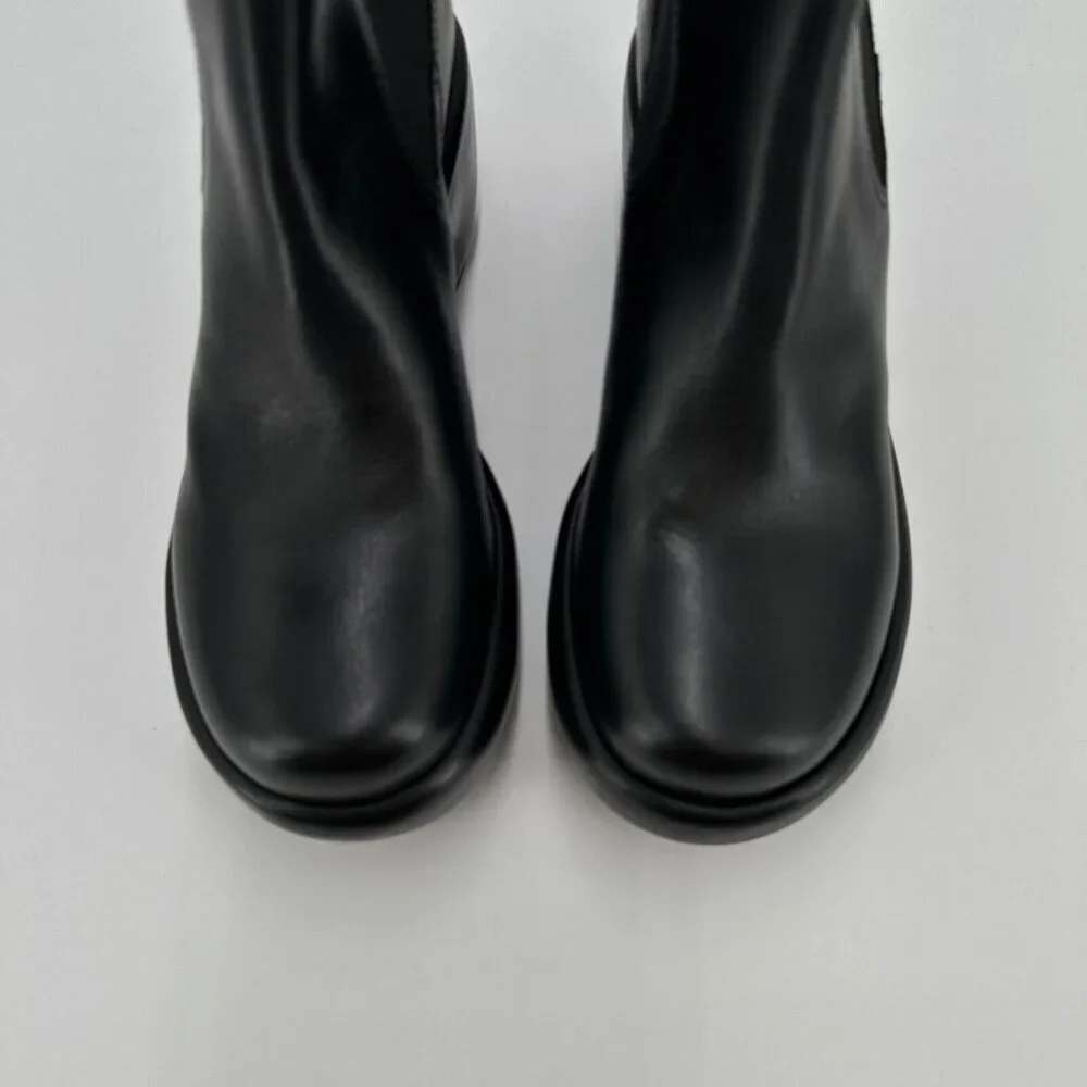 Everlane The Puffa Boot in Black size 10 Chelsea Ankle 3.25